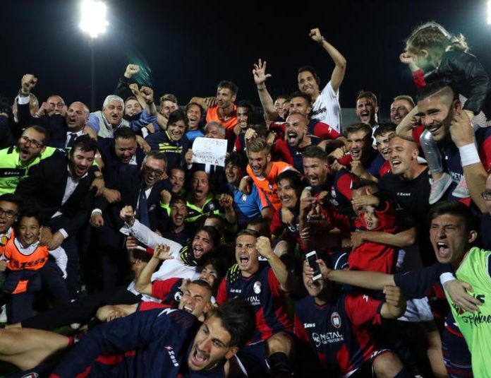 Soccer: Serie A; Crotone-Lazio