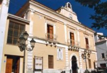 Amantea Città Libera: “Sindaco e assessori rinuncino al 50% delle loro indennità di dicembre e aiutino le famiglie in difficoltà”