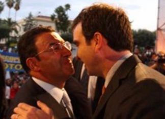 Forza Mafia. Occhiuto-Gentile, i “baci” della pace sulle carcasse di 18 (!) ospedali chiusi