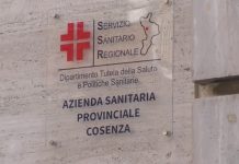 L’allarme di Laghi: «Quasi 500 gli addetti delle pulizie delle strutture sanitarie senza stipendio. Asp di Cosenza e Regione vigilino sulla vertenza»