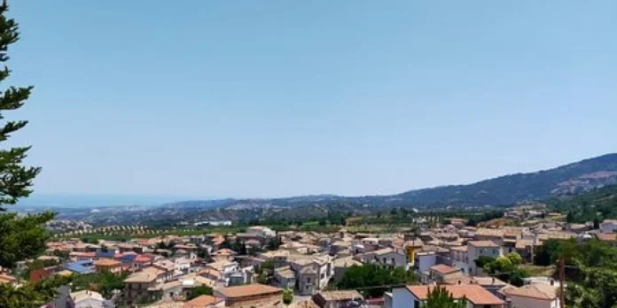 San-Demetrio-Corone-Cosenza-Calabria-970x485