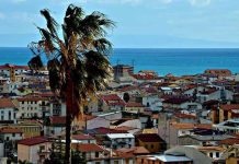 Cosa succede ad Amantea? Le intimidazioni non sono più episodi isolati