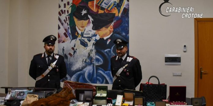 comune-di-savelli-sequestro-970x485