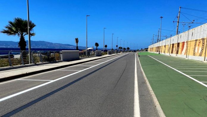 Parco lineare murales parcheggi 12