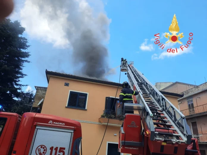 vibo-incendio-1