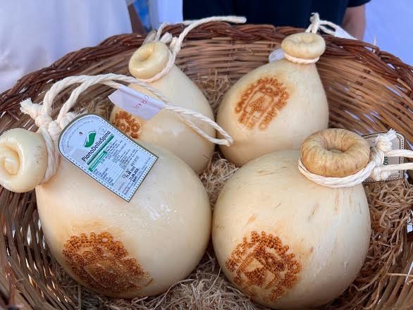 caciocavallo