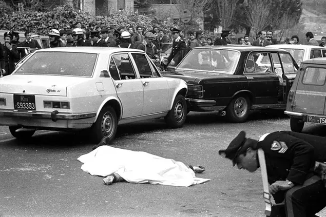 aldo-moro-30-anni-dopo-ancora-dubbi-quanti-in-via-fani-e-chi-sparo