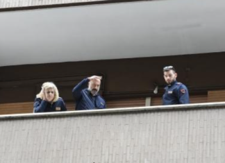 Acri prega per Rocco, il ragazzo caduto dal balcone di un B&B a Roma