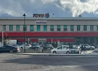 Reggio. Rapina in un negozio di giocattoli, 40 mila euro il bottino