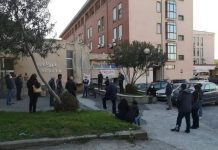 Cariati. “Capodanno per la sanità pubblica”: sit-in all’ospedale