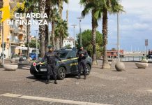 Crotone. Le mani della cosca sulla movida: arresti e sequestri