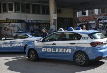 Cosenza, furto notturno anche al bar di piazza Fera: bottino 3.000 euro