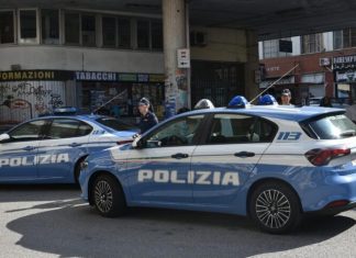 Cosenza, furto notturno anche al bar di piazza Fera: bottino 3.000 euro