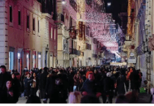 Povero Natale. Il virus degli auguri seriali scatena il festival della santa ipocrisia