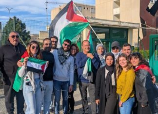 Mimmo Lucano visita a sorpresa Ahmad Salem nel carcere di Rossano: «Abbiamo restituito ad un ragazzo innocente un po’ di speranza»