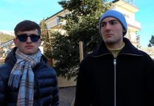 Almeno venti italiani si trovavano dentro al bar Constellation al momento dell’esplosione che ha causato almeno 40 morti e 100 feriti. È la testimonianza di tre ragazzi italiani che, intervistati a Crans–Montana, hanno raccontato la serata. I tre raccontano di essersi salvati “grazie al destino” che li ha fatti prima mettere in coda per entrare nel locale, molto frequentato dai giovani, poi cambiare idea per dirigersi altrove. Secondo i loro calcoli i connazionali presenti nel bar al momento dell’incendio erano “più di 20, anche 30 o 40″, ma loro conoscono almeno 20 amici che erano dentro. Di alcuni, raccontano, non hanno ancora avuto notizia.