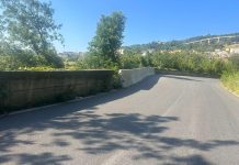 Casali del Manco. Sinistra Italiana: “Si metta in sicurezza il tratto di strada della Vallecupo prima dell’inizio dei lavori del ponte di Celico”